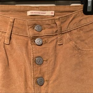 Levi’s High Rise Skinnies